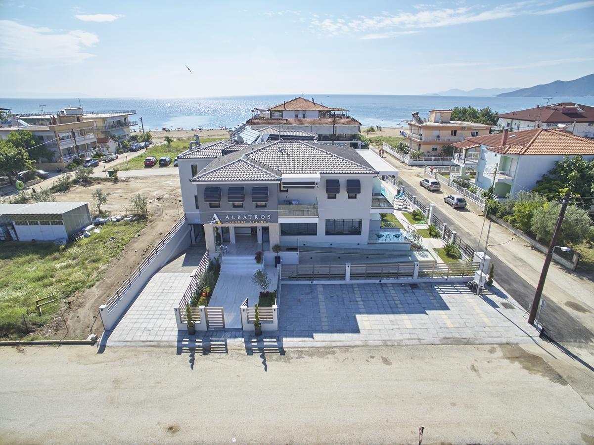 Albatros Suites Неа-Врасна Экстерьер фото
